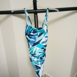 Nautica Size XL One Piece New With Tags